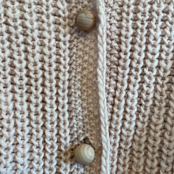 sold elsewhere - Picture 4 of 7